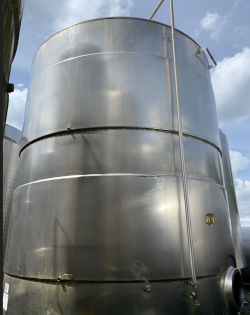 Behälter 29.000 Liter aus V2A, gebraucht, temperierbar