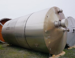 Behälter 48.840 Liter aus V2A, isoliert, gebraucht