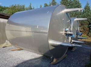 Behälter 21.940 Liter aus V4A isoliert, temperierbar, gebraucht